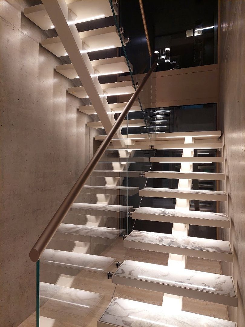 Celoskleněné zábradlí - realizace 1